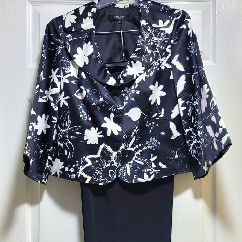 NINE WEST SUIT 8